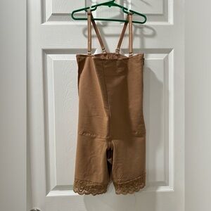 Colombian Faja shape wear